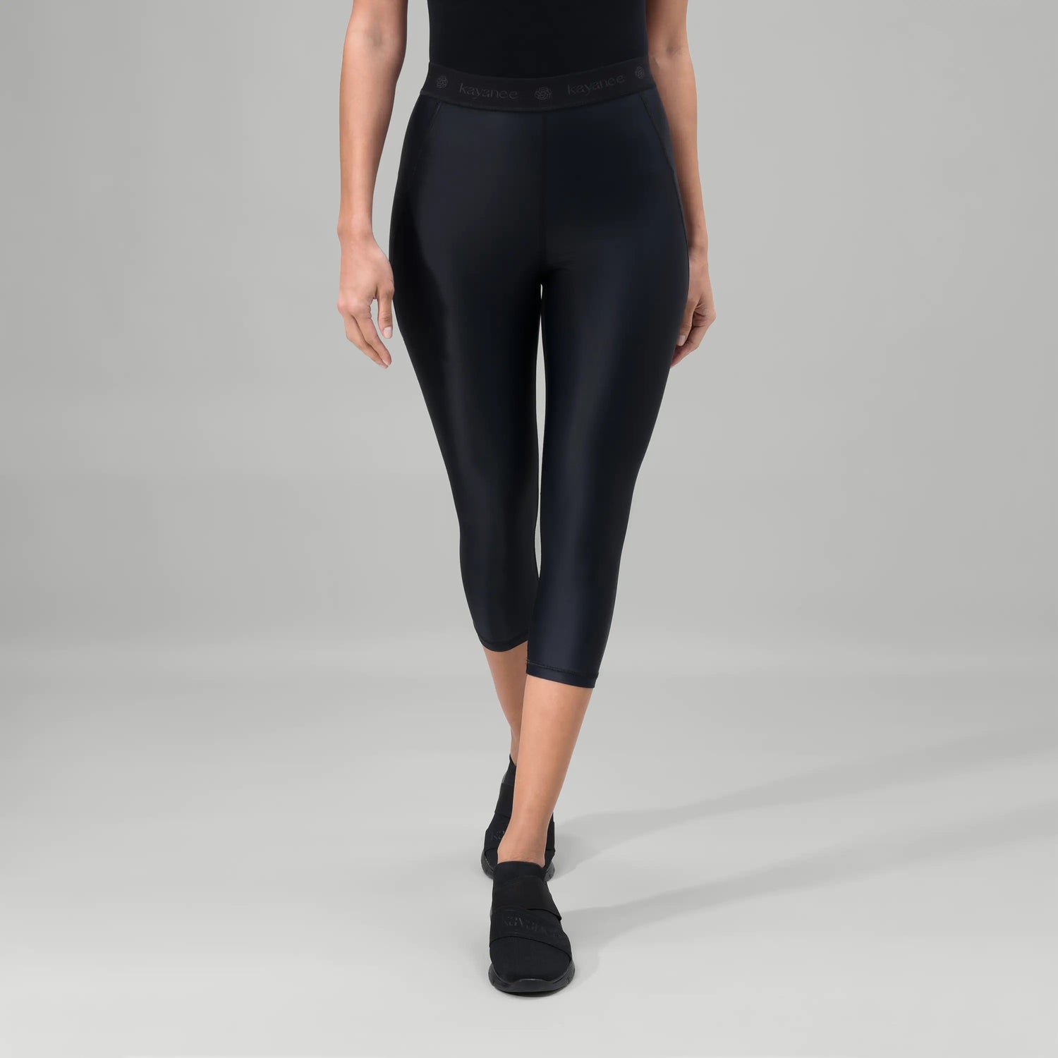 Glide Cropped Legging