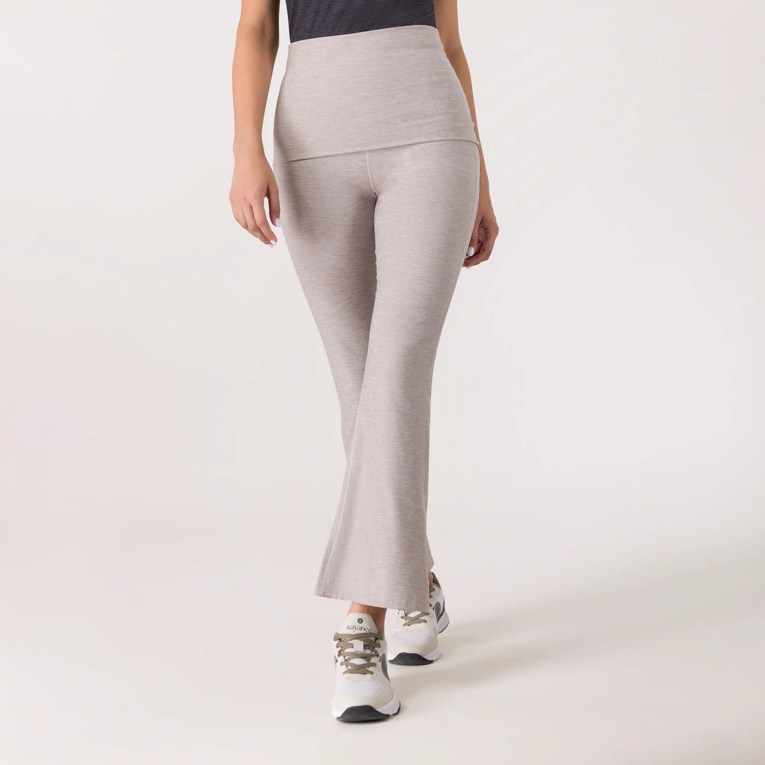 Rhythm Flared Legging